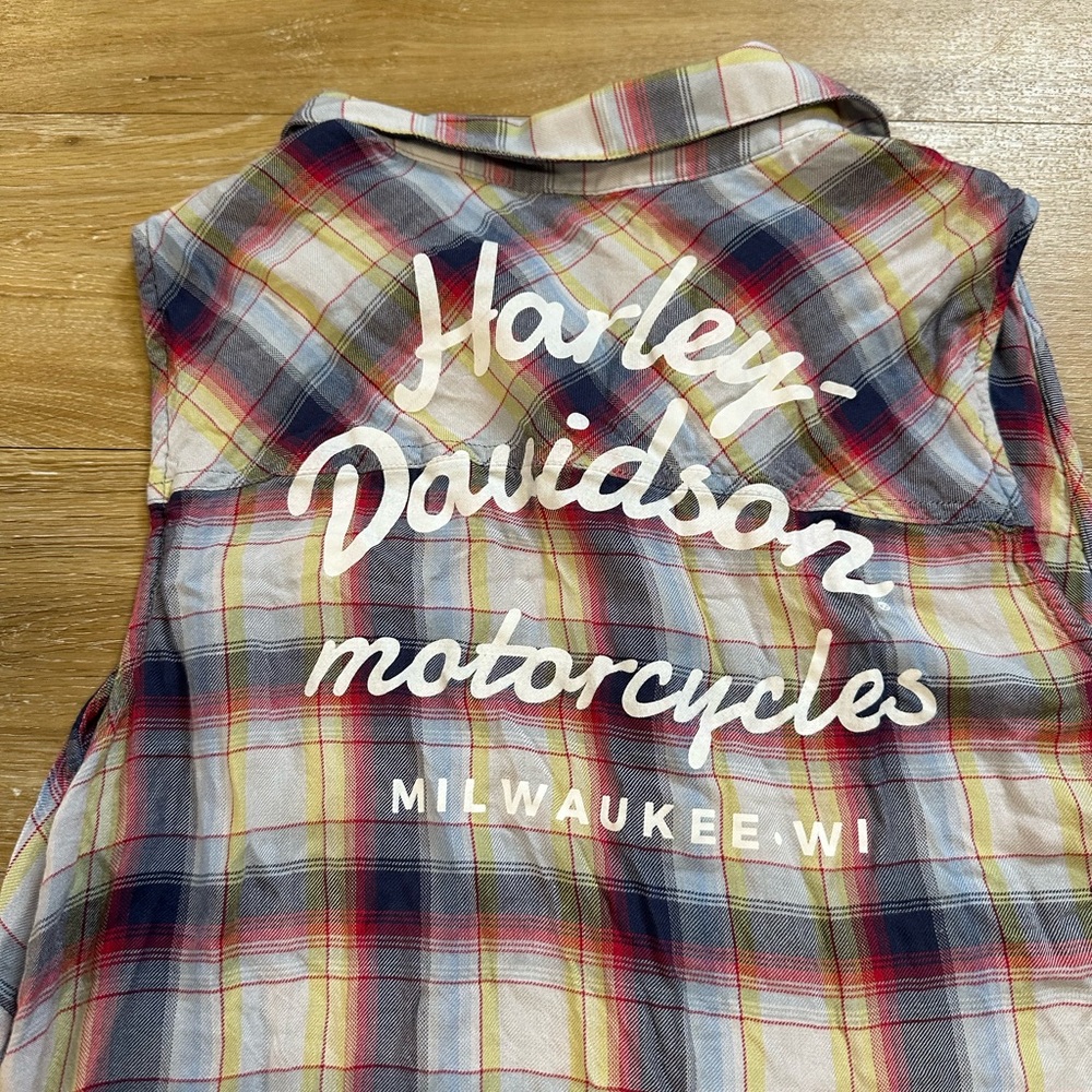 Harley-Davidson Women's Sleeveless Plaid Shirt MILWAUKEE WI Size M Button Up